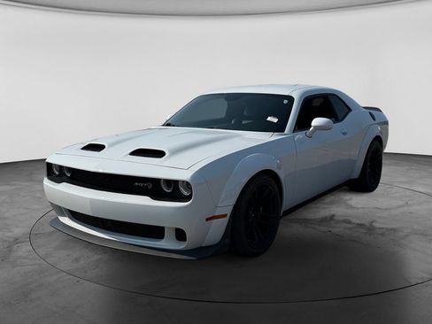 Used 2023 Dodge Challenger SRT Hellcat RWD image 5