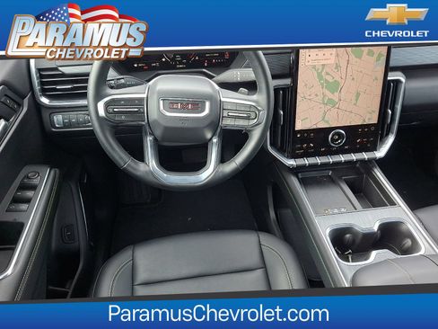 Used 2026 GMC Acadia Elevation w/ Elevation Premium Package AWD/4WD image 12