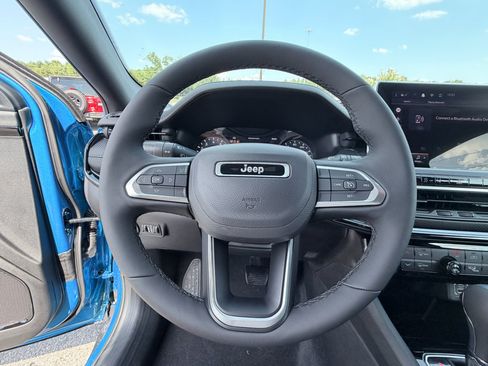 New 2026 Jeep Compass Latitude AWD/4WD image 12