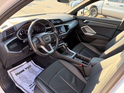 Used 2023 Audi Q3 2.0T Premium image 11