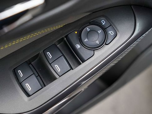 Certified 2025 Chevrolet Trax ACTIV w/ Driver Confidence Package image 21