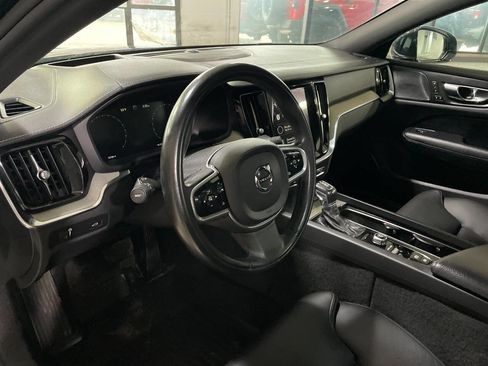 Used 2019 Volvo S60 T6 Inscription image 16