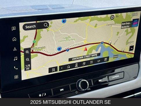 Used 2025 Mitsubishi Outlander SE FWD image 22