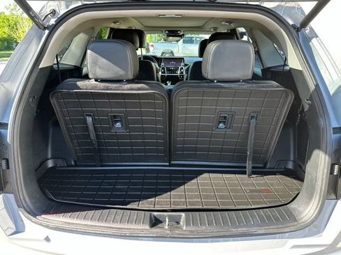 Used 2023 Kia Sorento SX AWD/4WD image 15