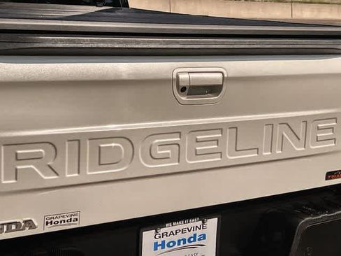 Used 2024 Honda Ridgeline TrailSport image 8