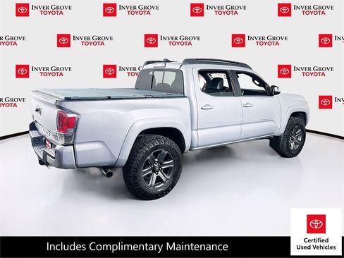 Certified 2018 Toyota Tacoma Limited AWD/4WD image 5