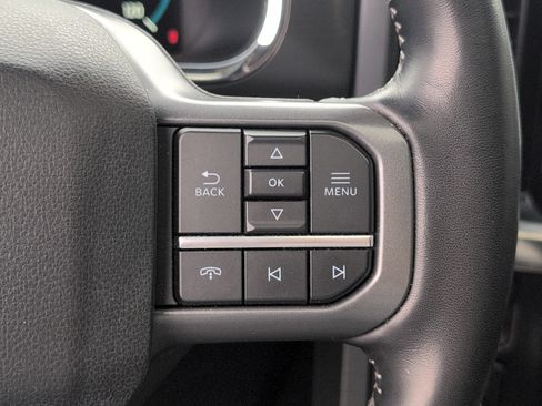 Used 2022 Ford F150 Lariat w/ Equipment Group 502A High image 26