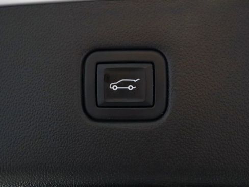 Used 2023 Chevrolet Blazer LT w/ Convenience Package AWD/4WD image 16