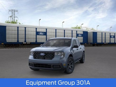 New 2026 Ford Maverick XLT image 2