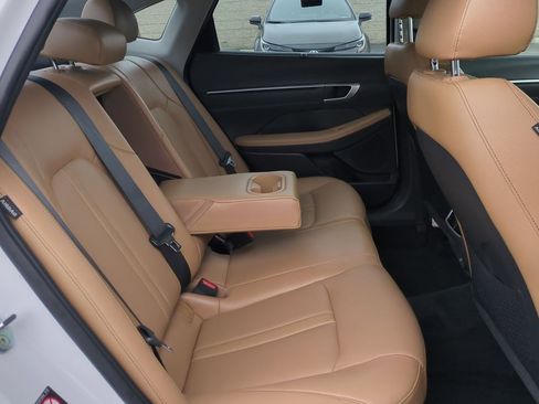 Used 2021 Hyundai Sonata Limited image 24