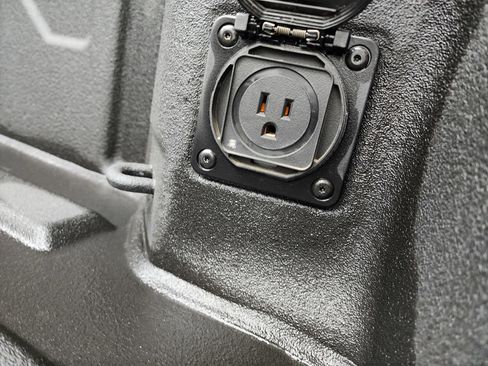 Used 2025 Chevrolet Silverado 2500 LT w/ All Star Edition image 34