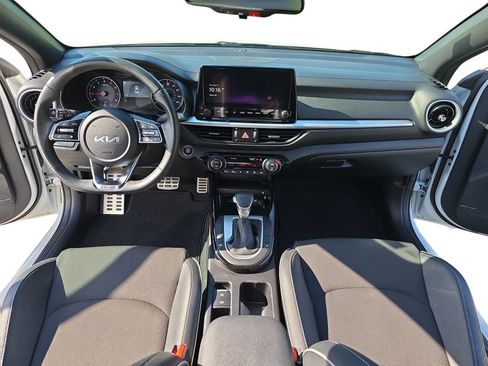 Used 2024 Kia Forte GT-Line w/ GT-Line Premium Package FWD image 12