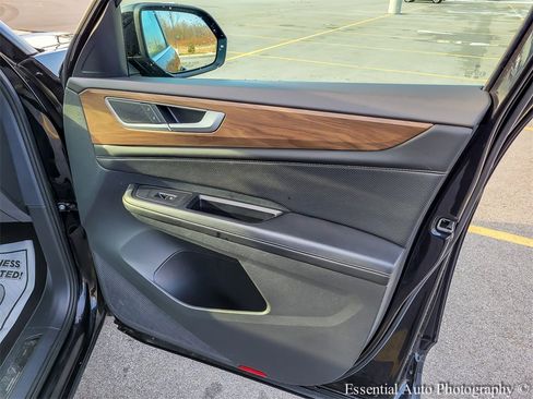 Used 2024 Volkswagen Atlas SE image 35