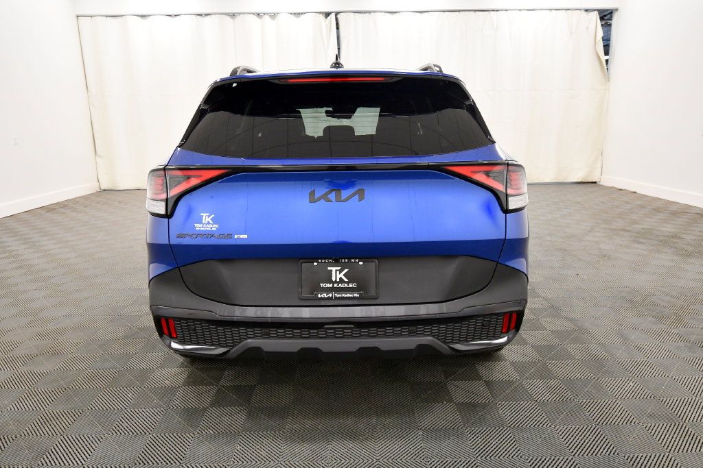 Certified 2025 Kia Sportage X-Pro AWD/4WD image 6