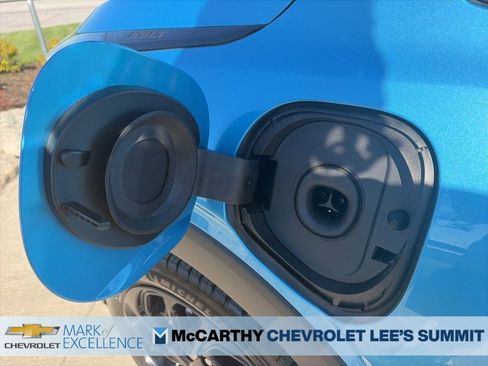 New 2027 Chevrolet Bolt RS FWD image 28