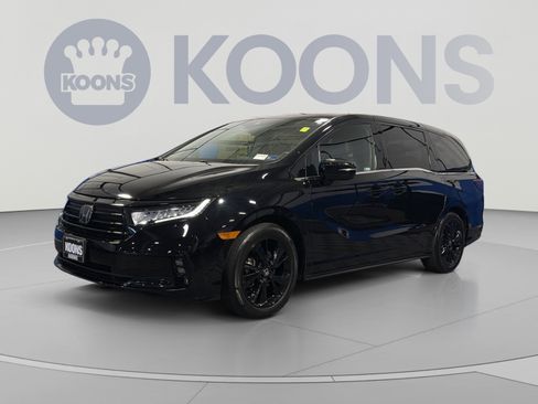 Used 2023 Honda Odyssey Sport image 1
