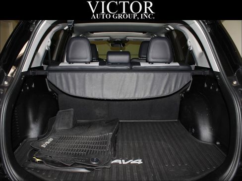 Used 2017 Toyota RAV4 Limited w/ Protection Package AWD/4WD image 32