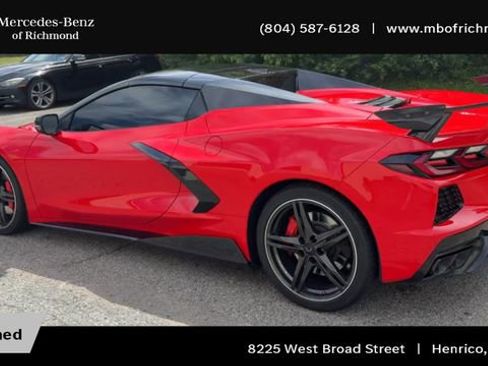 Used 2024 Chevrolet Corvette Stingray Premium Conv w/ Z51 Performance Package RWD image 8