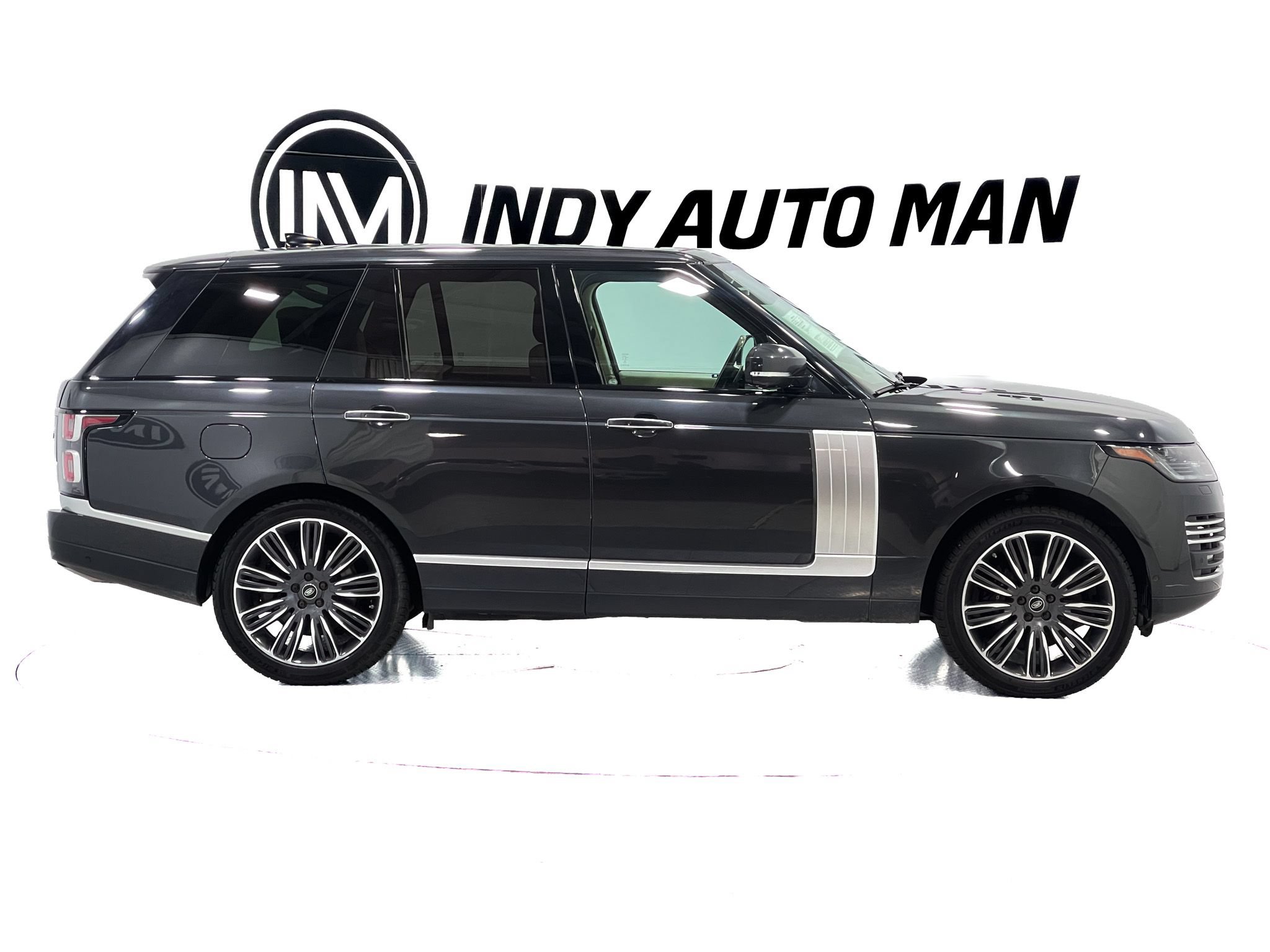 Used 2019 Land Rover Range Rover Autobiography AWD/4WD image 3