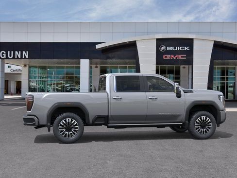 New 2026 GMC Sierra 3500 Denali Ultimate w/ LPO, Black Badging Package AWD/4WD image 5