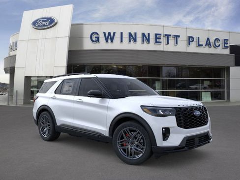 New 2026 Ford Explorer ST image 7