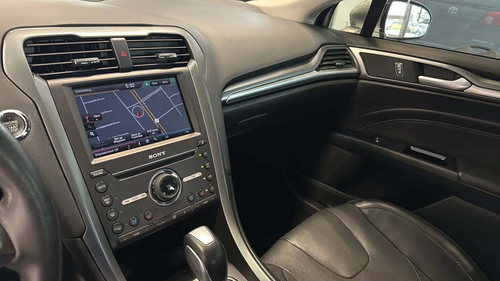 Used 2016 Ford Fusion Titanium AWD/4WD image 26