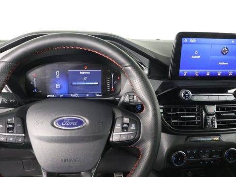 Used 2024 Ford Escape ST-Line image 16