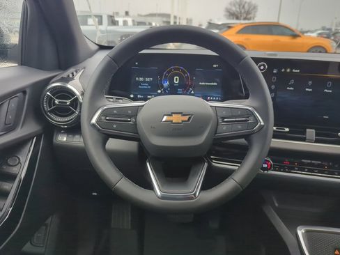 New 2026 Chevrolet Equinox LT w/ Convenience Package II image 33