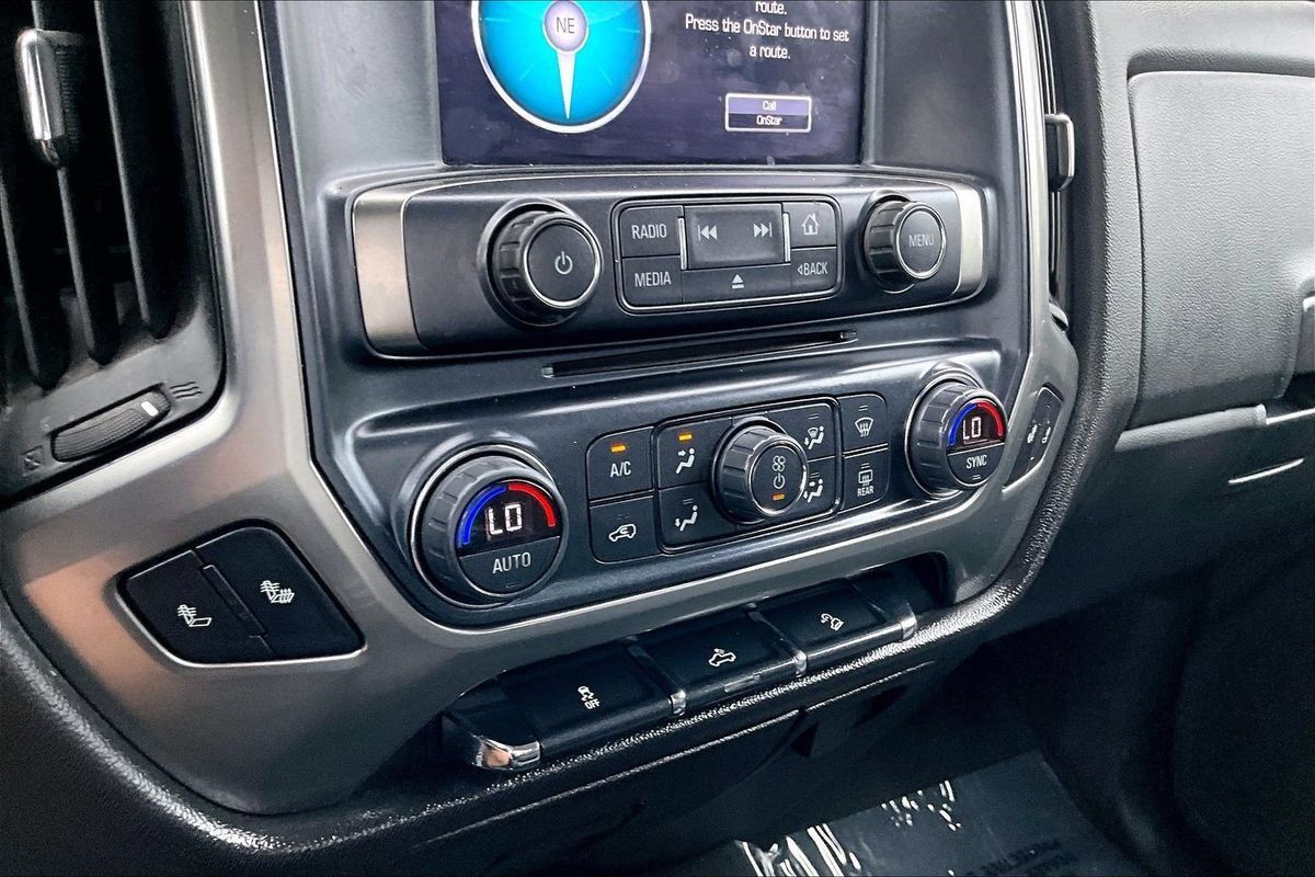 Used 2019 Chevrolet Silverado 1500 LT w/ All Star Edition AWD/4WD image 30