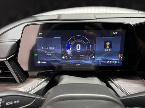 New 2026 Chevrolet Suburban Premier image 11