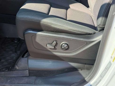 Used 2021 RAM 1500 Big Horn AWD/4WD image 16