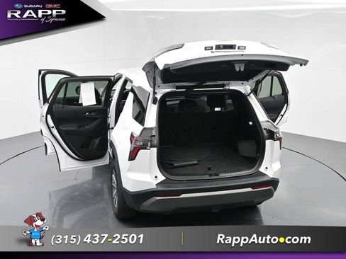 Used 2025 Chevrolet Equinox LT AWD/4WD image 24