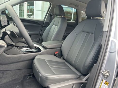 New 2025 Audi Q5 Premium image 10