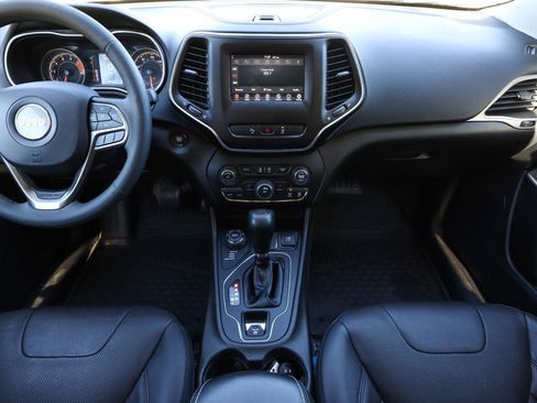 Used 2021 Jeep Cherokee Latitude Lux w/ Sun & Sound Group image 29