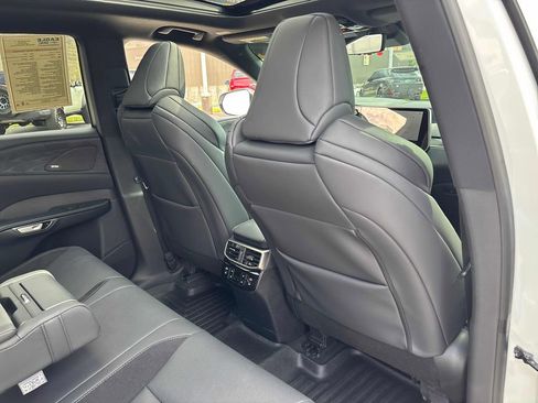 Used 2024 Lexus RX 500h F Sport w/ Convenience Package image 29