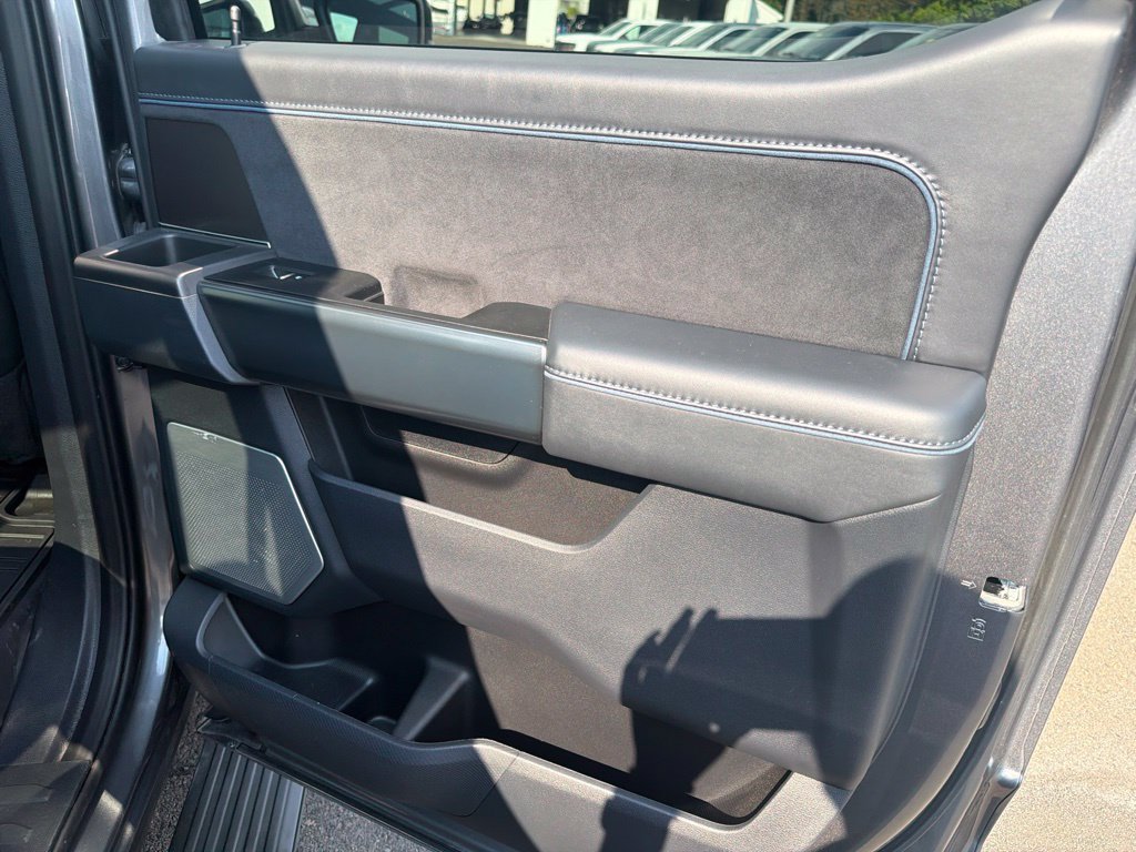 Used 2024 Ford F150 Platinum w/ Equipment Group 702A High AWD/4WD image 16