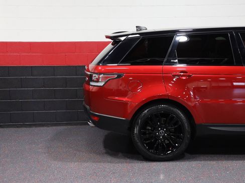 Used 2017 Land Rover Range Rover Sport SE image 5