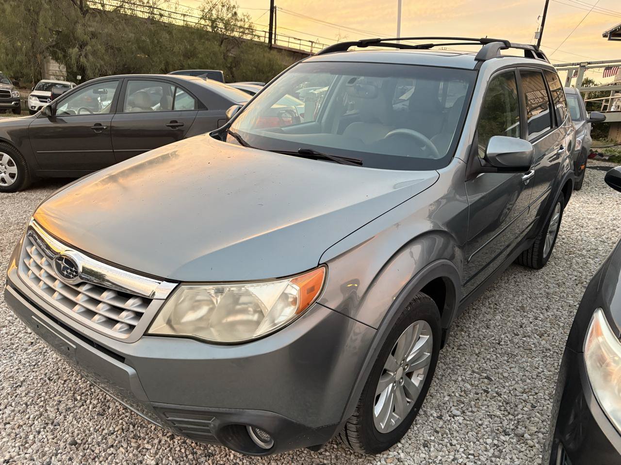 Used 2012 Subaru Forester 2.5X Limited AWD/4WD image 6