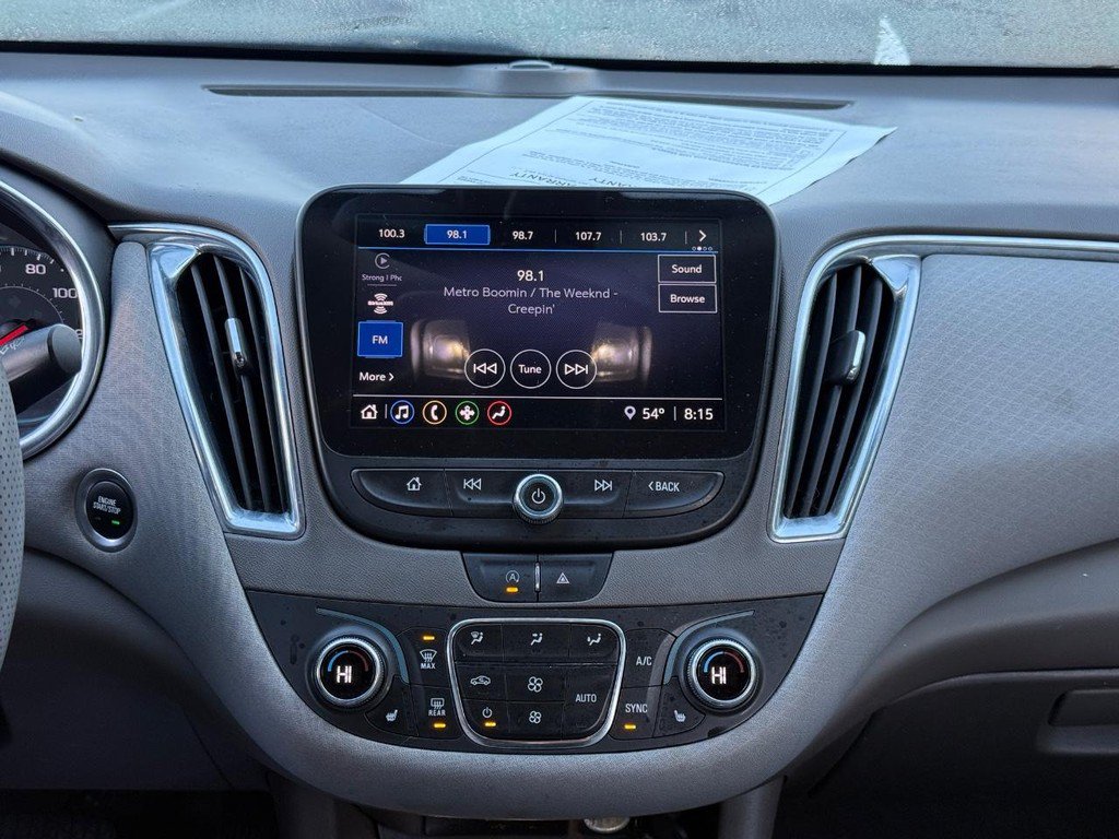 Used 2021 Chevrolet Malibu LT FWD image 13