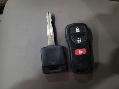 Used 2017 Nissan Frontier SV w/ SV Value Truck Package image 32