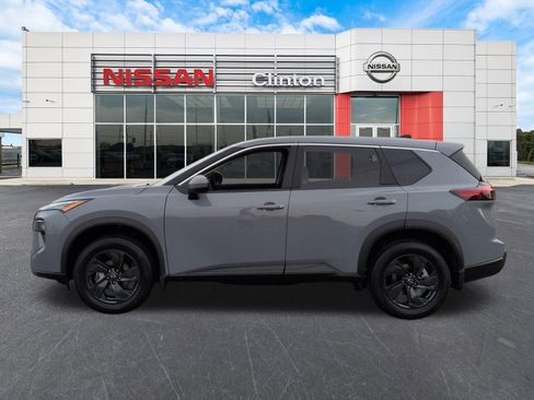 New 2026 Nissan Rogue SV FWD image 6