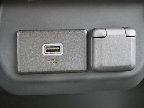 Used 2020 GMC Sierra 3500 4x4 Crew Cab image 23