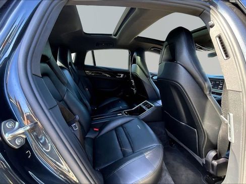 Used 2018 Porsche Panamera 4 AWD/4WD image 26