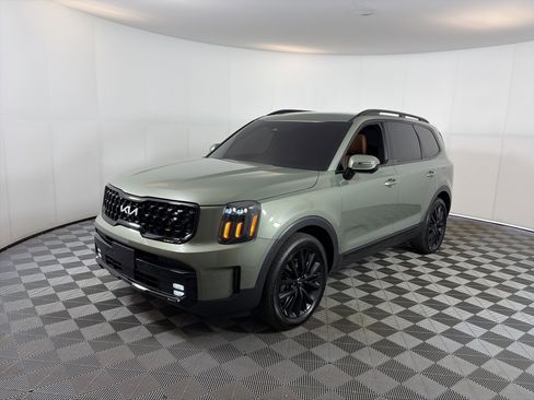 Used 2024 Kia Telluride SX X-Line AWD/4WD image 2