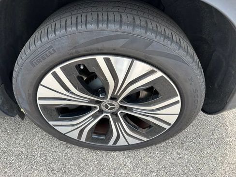 Used 2023 Mercedes-Benz EQE 350+ 4MATIC SUV w/ Exclusive Trim Package image 7