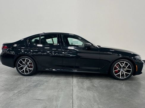 Used 2023 BMW 540i xDrive w/ M Sport Package AWD/4WD image 3