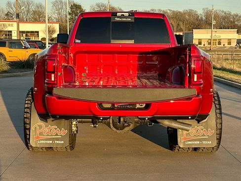 New 2026 RAM 3500 Laramie AWD/4WD image 25