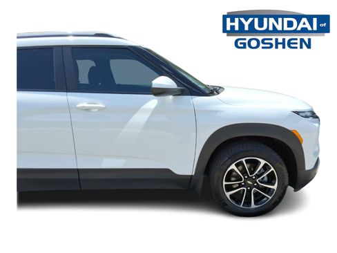 Used 2024 Chevrolet TrailBlazer LT w/ LT Cold Weather Package AWD/4WD image 10