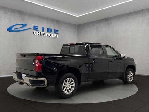 New 2026 Chevrolet Silverado 1500 LT w/ Z71 Off-Road Package AWD/4WD image 4