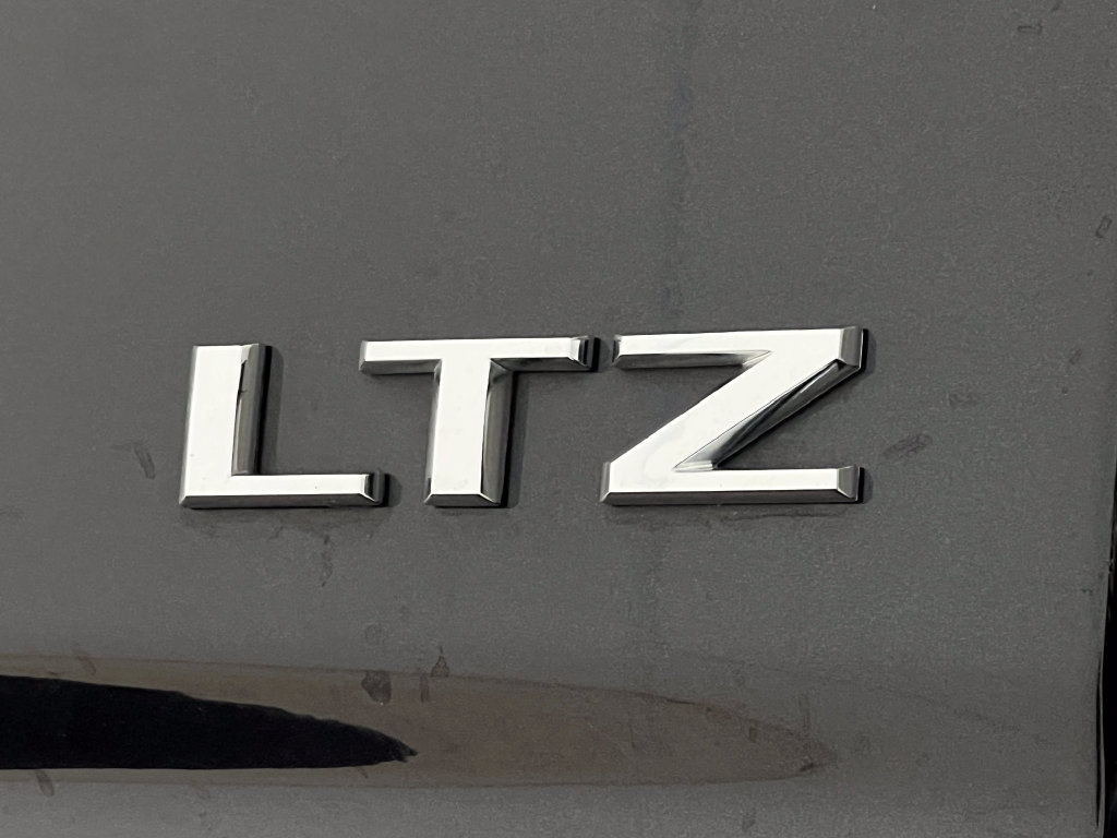 Used 2024 Chevrolet Silverado 2500 LTZ AWD/4WD image 42